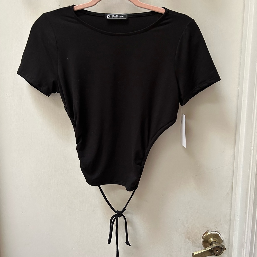 Day‎ Dream Size M Black Tie Top
